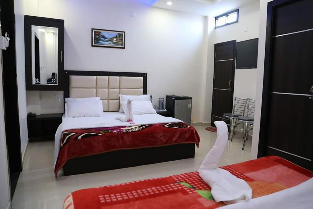 Hotel White Tulip Amritsar Exteriér fotografie